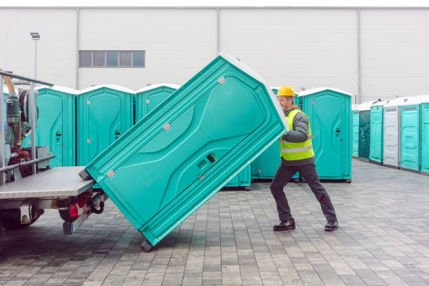 Best Handicap porta potty rental  in East Moline, IL