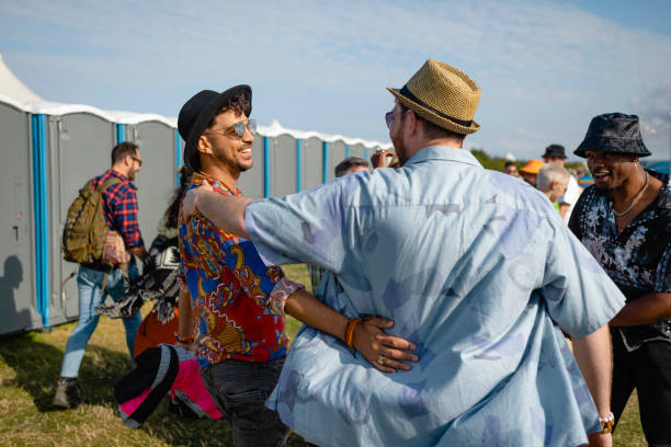Best Porta potty services near me  in East Moline, IL