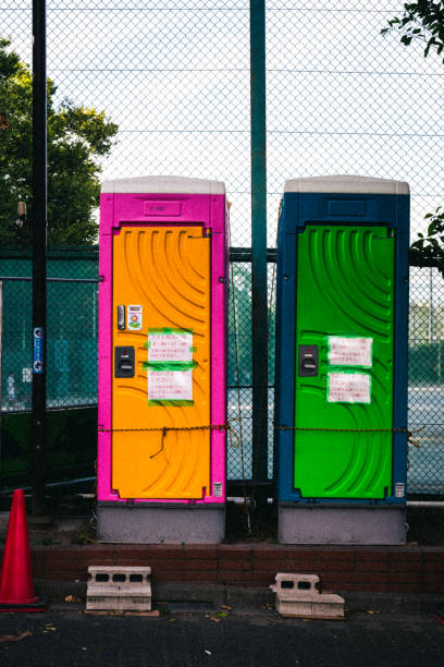 Best Temporary restroom rental  in East Moline, IL