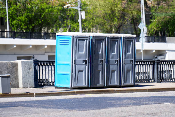 Best Best portable toilet rental  in East Moline, IL
